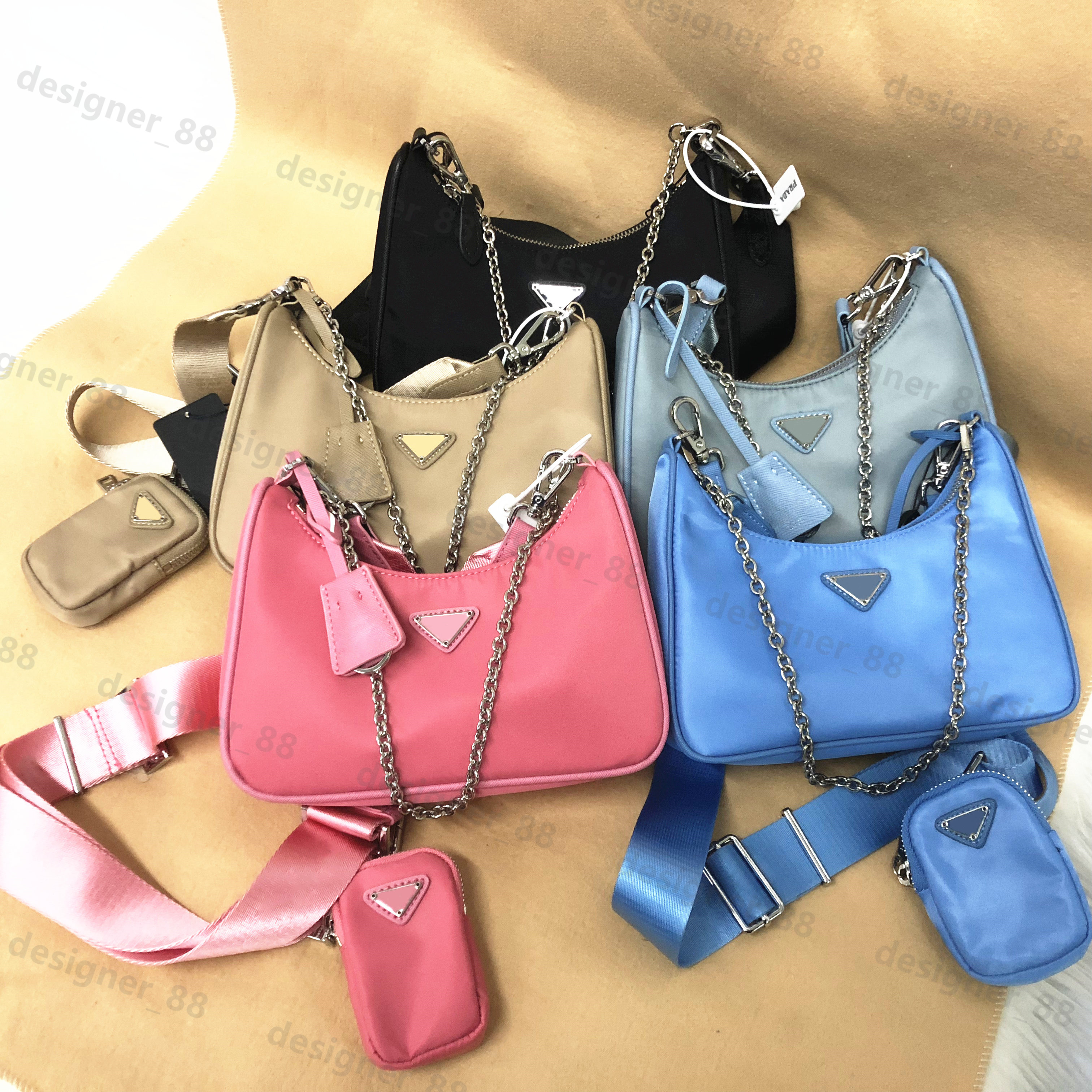 Top quality nylon Luxury Designer bag shoulderbags leather handbag best-selling lady cross-body chain bags free tote handbags famous fashion
Top quality nylon Luxury Designer bag shoulderbags leather handbag best-selling lady cross-body chain bags free tote handbags famous fashion