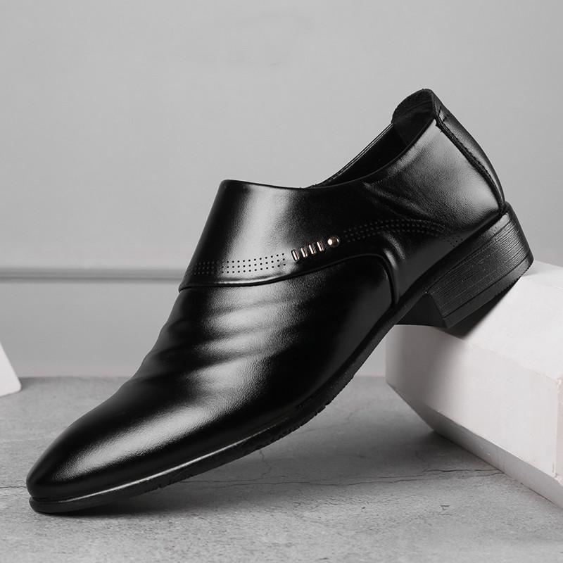 Newest Business Men Oxfords Shoes Set of Feet Black Brown Male Office Wedding Pointed Men's Leather Shoes Men Wedding
Newest Business Men Oxfords Shoes Set of Feet Black Brown Male Office Wedding Pointed Men's Leather Shoes Men Wedding