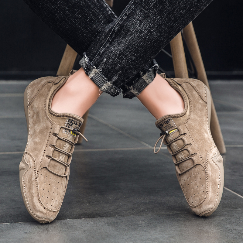 Men Fashion Casual Shoes Cow Suede Leather Men Designer Sneakers Italian Moccasins Men Breathable Driving Shoes Zapatos Hombre, Grey 
Men Fashion Casual Shoes Cow Suede Leather Men Designer Sneakers Italian Moccasins Men Breathable Driving Shoes Zapatos Hombre, Grey