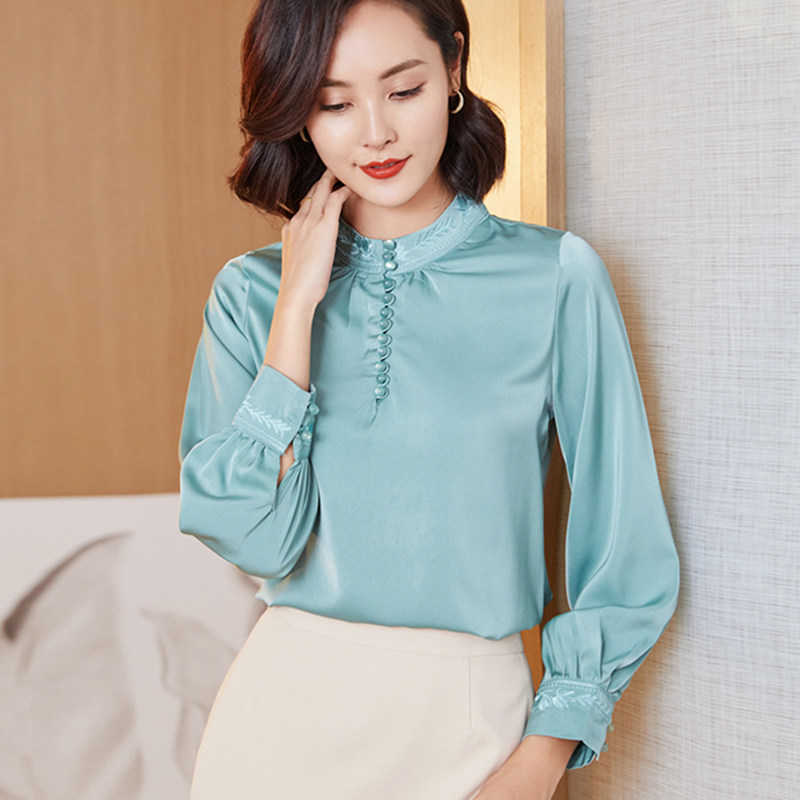 Silk Shirt Long Sleeve Embroidery Blouses Office Lady Solid Tops Plus Size Elegant Woman Blouse 210604, Dark green
Silk Shirt Long Sleeve Embroidery Blouses Office Lady Solid Tops Plus Size Elegant Woman Blouse 210604, Dark green