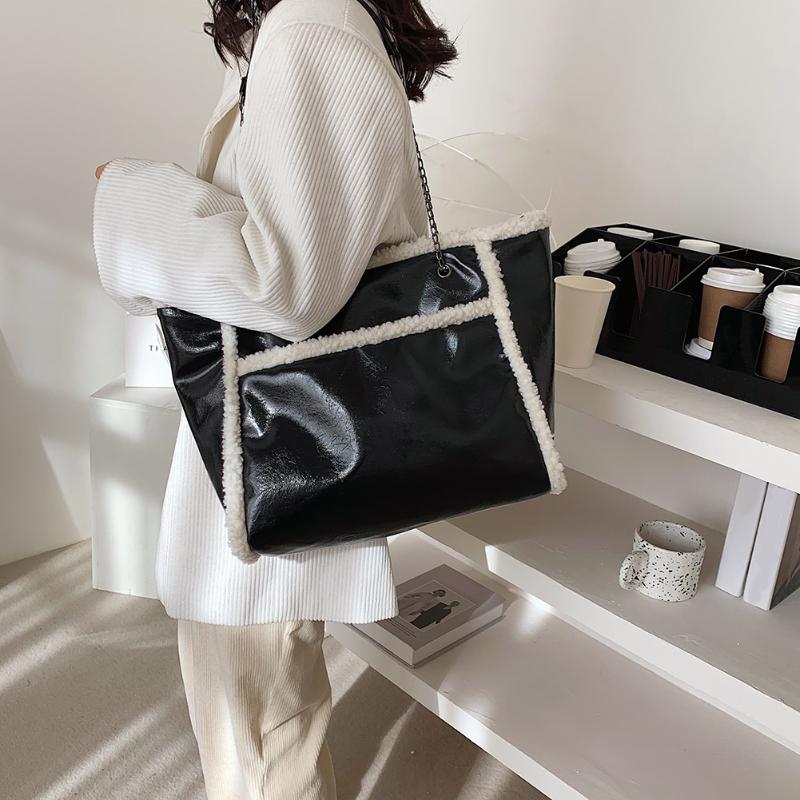 PU Leather Crossbody Bags Female Simple Totes Simple Solid Color Summer Lady Shoulder Handbags for Women 2021 Trend, As pic
PU Leather Crossbody Bags Female Simple Totes Simple Solid Color Summer Lady Shoulder Handbags for Women 2021 Trend, As pic