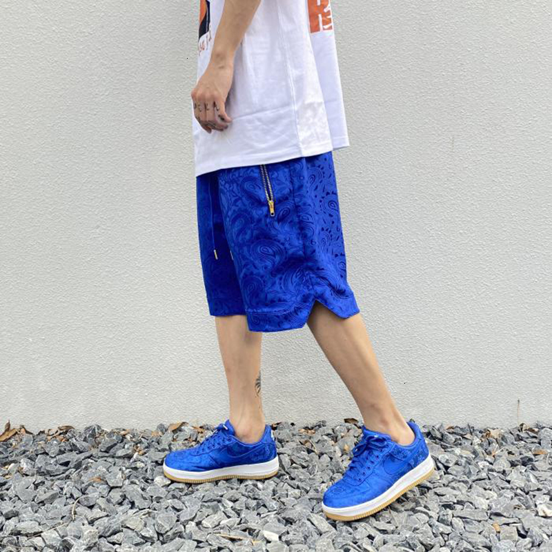 New 2021 Kanye West Hip Hop Silk Cashew Jacquard Embroidery Casual Mens Zipper Pockers Drawstring Oversize Cargo Shorts DTM0, White;black
New 2021 Kanye West Hip Hop Silk Cashew Jacquard Embroidery Casual Mens Zipper Pockers Drawstring Oversize Cargo Shorts DTM0, White;black