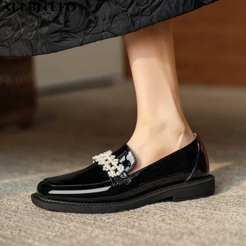 ALLBITEFO Beaded Design natural genuine leather women heels fashion women's platform low heel shoes high heels street shoes 210611, Style 2
ALLBITEFO Beaded Design natural genuine leather women heels fashion women's platform low heel shoes high heels street shoes 210611, Style 2
