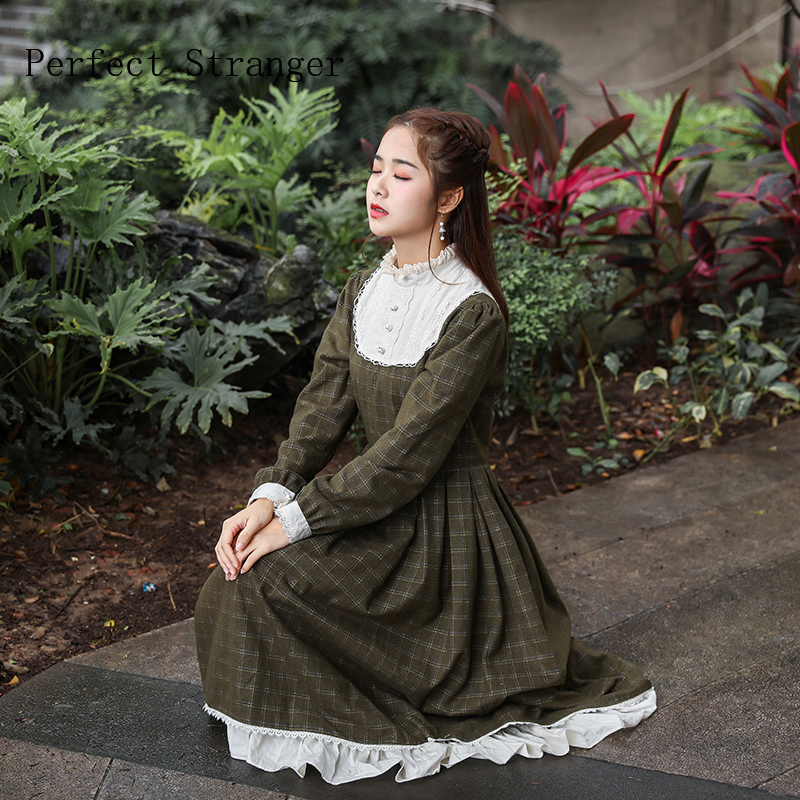 Autumn Winter New Arrival Retro High Quality Princess Style Plaid Stand Collar Flower Embroidery Woman Long Cotton Dress 201008