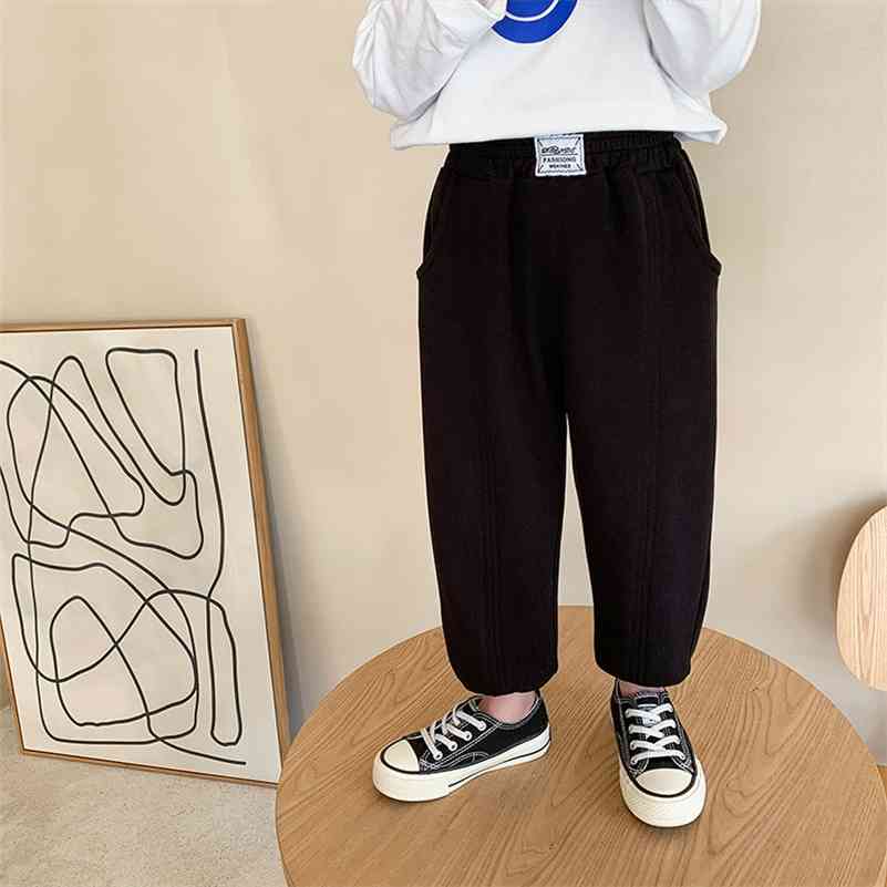 Autumn kids soft cotton all-match sports trousers boys children loose kindergarten pants 2-7Y 210708, Gray
Autumn kids soft cotton all-match sports trousers boys children loose kindergarten pants 2-7Y 210708, Gray