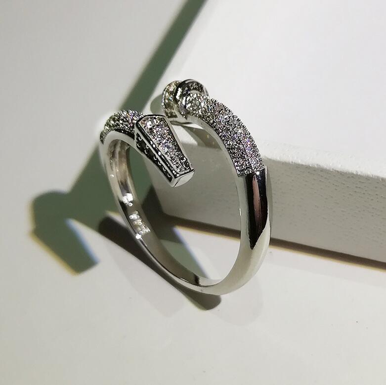 Sparkling Luxury Jewelry 925 Sterling Silver Classical 925 Sterling Silver Open Ring Pave White Sapphire Women Nai Wedding Adjustable Ring