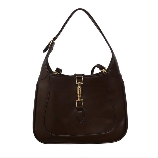 Factory wholesale women bags simple atmosphere retro leather shoulder handbag personality buckle womens messenger bag blue fashion handbags
Factory wholesale women bags simple atmosphere retro leather shoulder handbag personality buckle womens messenger bag blue fashion handbags