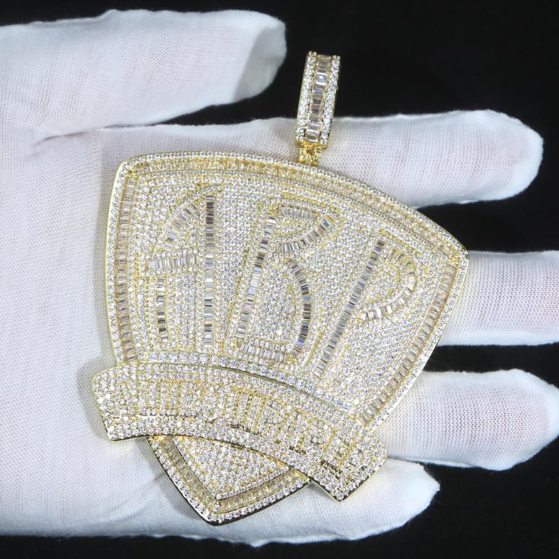 Chains 2022 Iced Out Full Bling Cubic Zirconia Baguette Initial Letters ABP Charm Pendant Necklace For Hip Hop Men Fashion Punk Je302M
Chains 2022 Iced Out Full Bling Cubic Zirconia Baguette Initial Letters ABP Charm Pendant Necklace For Hip Hop Men Fashion Punk Je302M