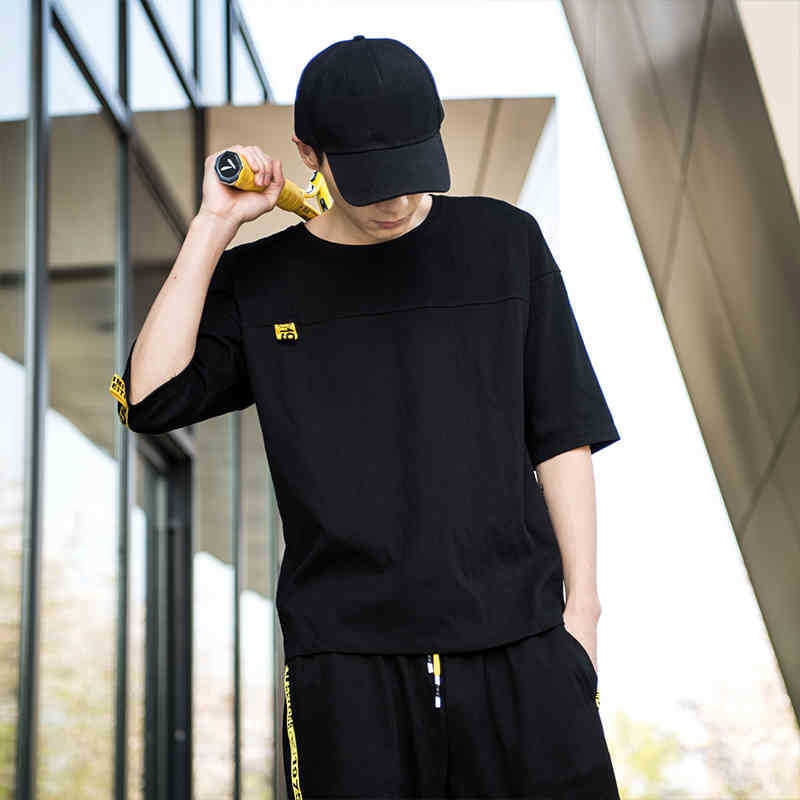 Sweatsuit Men's Tracksuit Summer Men Set Short Sleeve T Shirts Hip Hop Tops+ Shorts Suit Sportswear Set Men Clothing Male Sets T200507