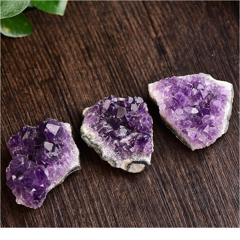 1pc Natural Améthyste Cristal Reiki Dents Guérison Rock Mineral Spécimen Cristaux cris Energie Pierre Décoration Jllllyl