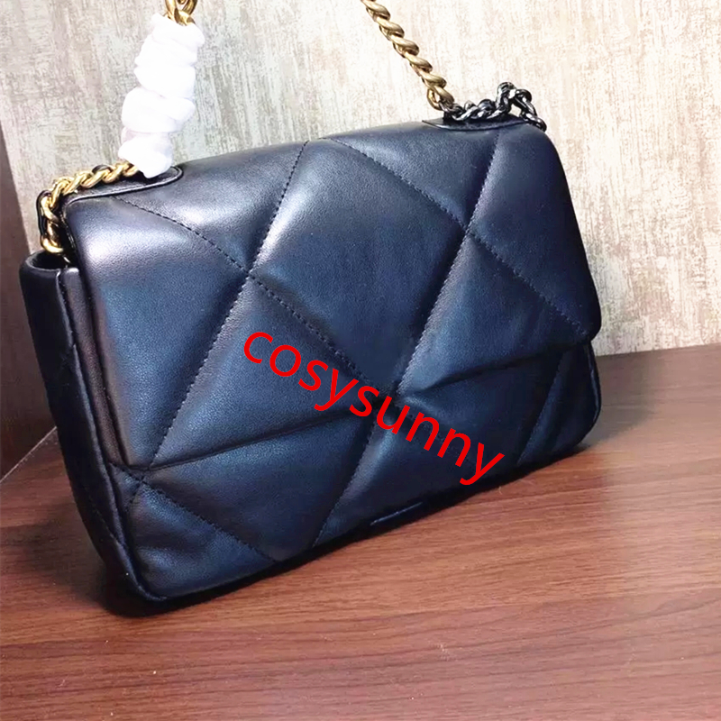 2022 Brand Luxury Designer Fashion High Quality Ladies Shoulder Bag Flip Clutch Small 19 Series Sheepskin Wallet Gold Chain 26CM 30cm
2022 Brand Luxury Designer Fashion High Quality Ladies Shoulder Bag Flip Clutch Small 19 Series Sheepskin Wallet Gold Chain 26CM 30cm