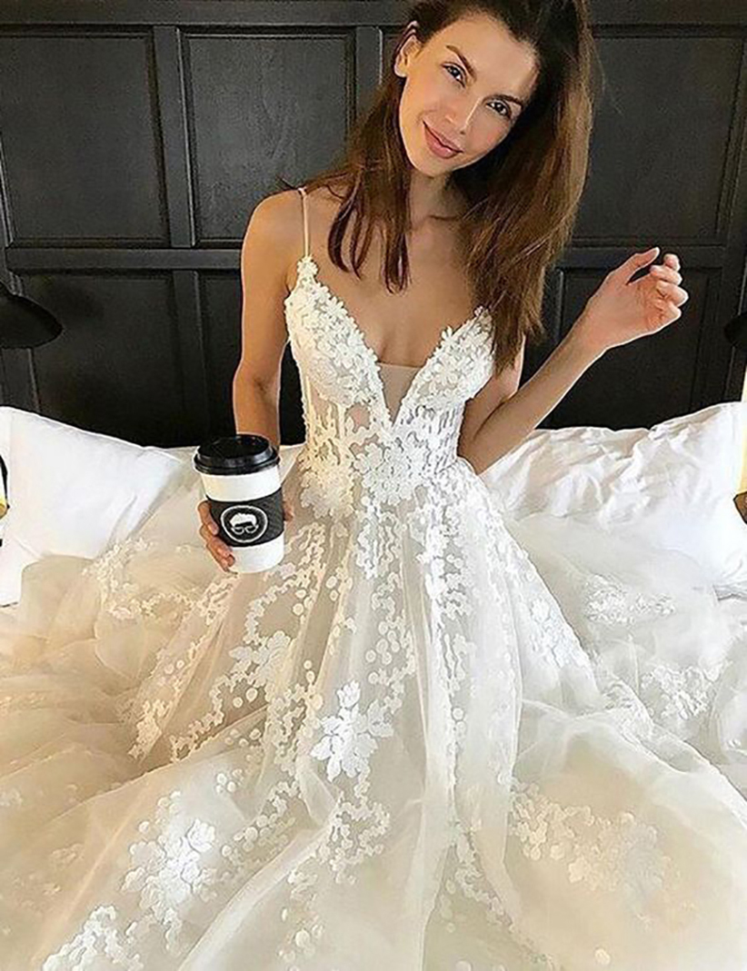Lace Boho Wedding Dresses 2021 Spaghetti Straps V-neck Wedding Gowns Beach Bride Dress Vestido De Noiva, Water melon