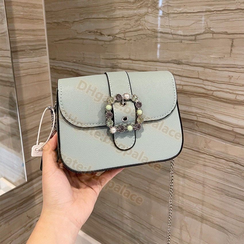 2022 Mini Chain Bags 18CM Summer Brand Luxurys Designers Cross Body Shoulder Handbag Messenger Women Totes Vintage Handbags Crossbody Clutch Purse Fashion Flap, No bags
2022 Mini Chain Bags 18CM Summer Brand Luxurys Designers Cross Body Shoulder Handbag Messenger Women Totes Vintage Handbags Crossbody Clutch Purse Fashion Flap, No bags