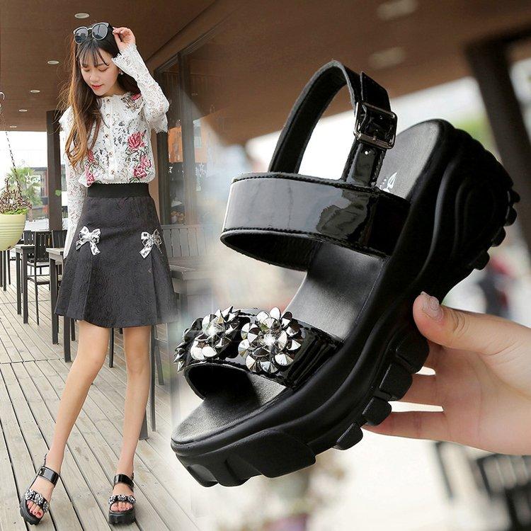 2021 Sandals Wedge Heel Shoe Thick Espadrilles Platform Med Muffins shoe All-Match Suit Female Beige New Comfy Girls High
2021 Sandals Wedge Heel Shoe Thick Espadrilles Platform Med Muffins shoe All-Match Suit Female Beige New Comfy Girls High