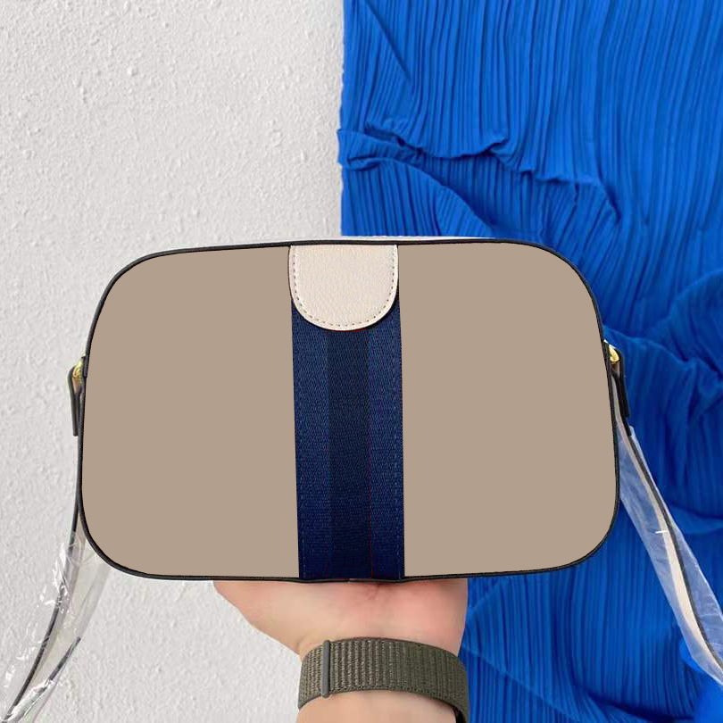 Designers Bags Shoulder camera bag luxurys men women handbag large capacity Letter printed leather Wallet high quality gifts Versatile style good nice, Blue
Designers Bags Shoulder camera bag luxurys men women handbag large capacity Letter printed leather Wallet high quality gifts Versatile style good nice, Blue