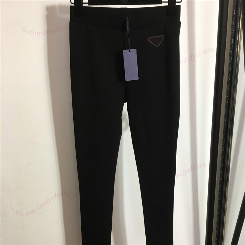 Elastic Black Leggings Triangle Badge Long Pants Simple Casual Thin Tight Trousers Classic High Waist Jogger Pant
Elastic Black Leggings Triangle Badge Long Pants Simple Casual Thin Tight Trousers Classic High Waist Jogger Pant