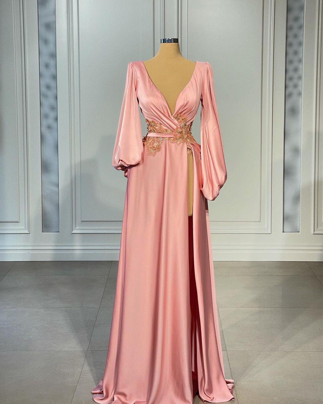 Pink A Line Evening Dresses Chic Beads Appliqued Deep V Neck High Side Split Prom Dress Long Sleeve Formal Vestidos De Novia