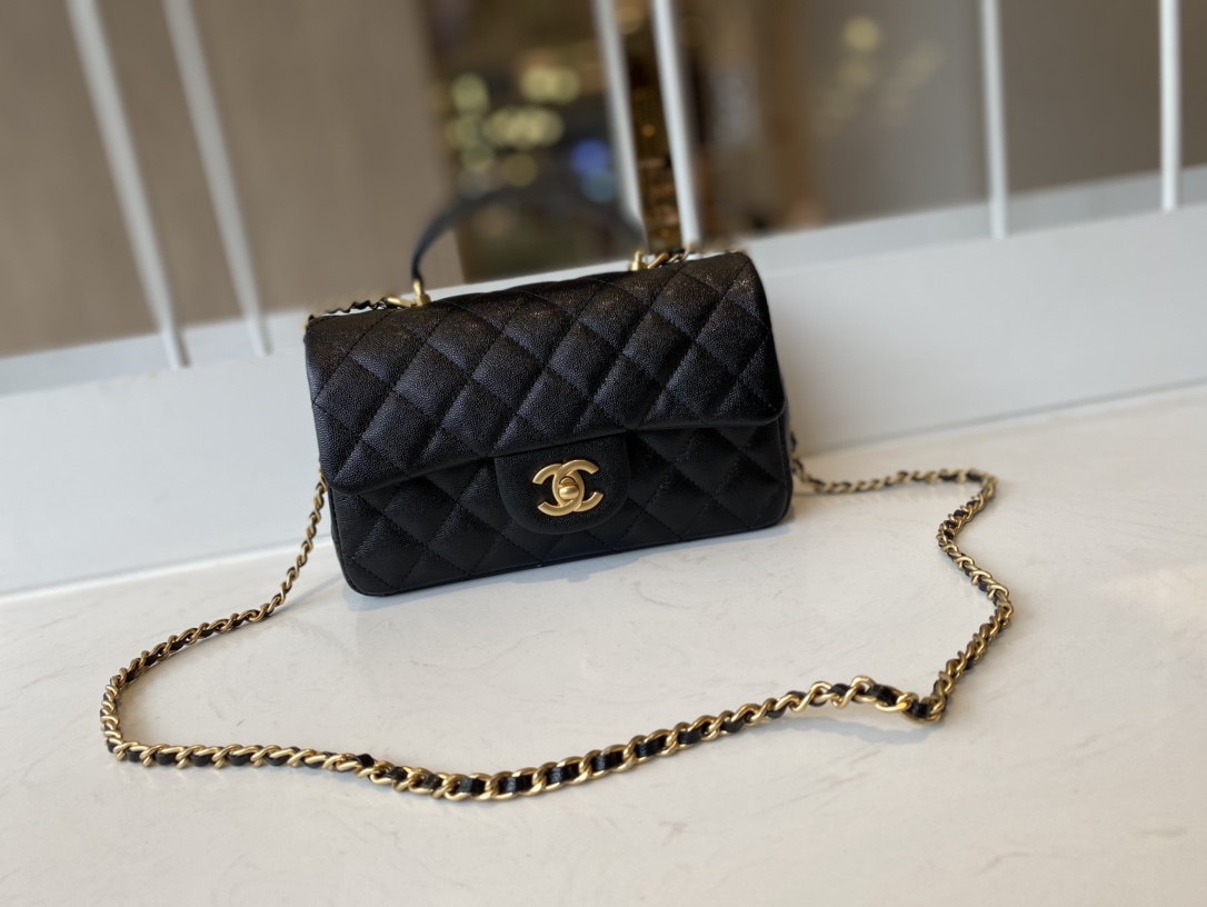 Chanel designer Classic Mini two-way bag flip square PU leather chain diamond lattice line cross handbag spring summer handbag, Box
Chanel designer Classic Mini two-way bag flip square PU leather chain diamond lattice line cross handbag spring summer handbag, Box