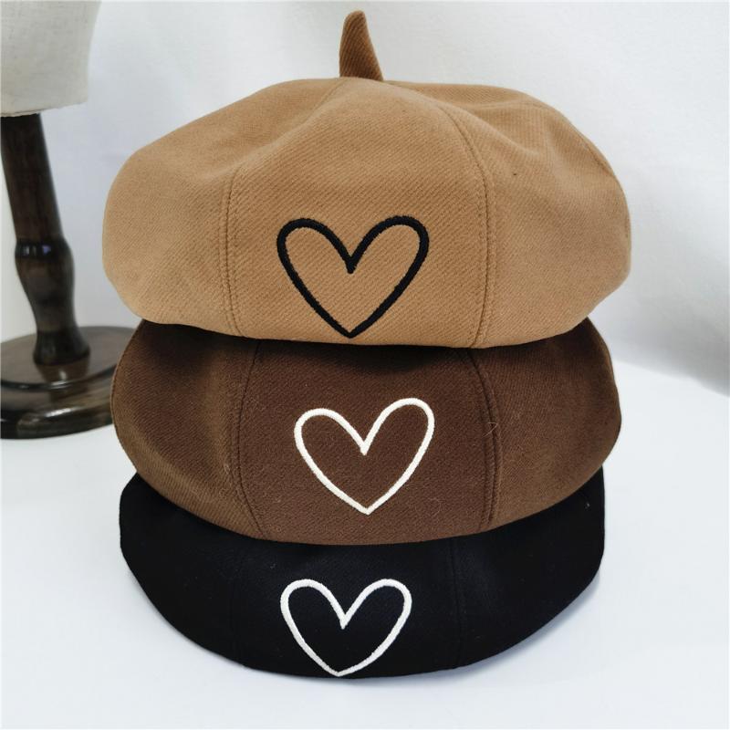 Berets Hat Embroidery Wool Beret Autumn Han Edition Fashion Women Love Face Little Painter To Restore Ancient Ways, Brown
Berets Hat Embroidery Wool Beret Autumn Han Edition Fashion Women Love Face Little Painter To Restore Ancient Ways, Brown