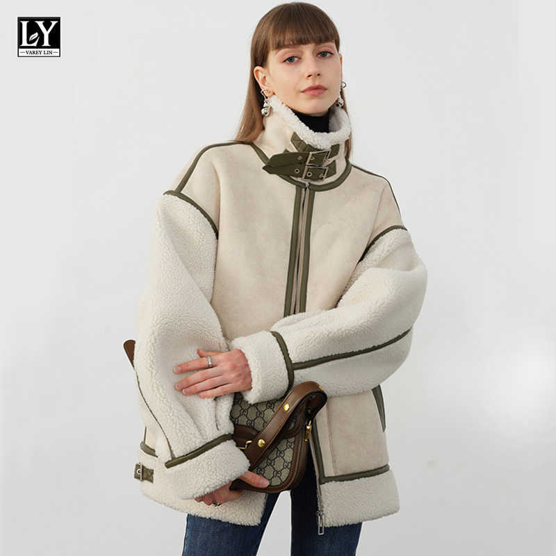 LY VAREY LIN Winter Women Fur Collar Warm Thick Parkes Stand Faux Lamb Leather Coat Lambs Wool Splicing PU Jacket 210526, Beige
LY VAREY LIN Winter Women Fur Collar Warm Thick Parkes Stand Faux Lamb Leather Coat Lambs Wool Splicing PU Jacket 210526, Beige