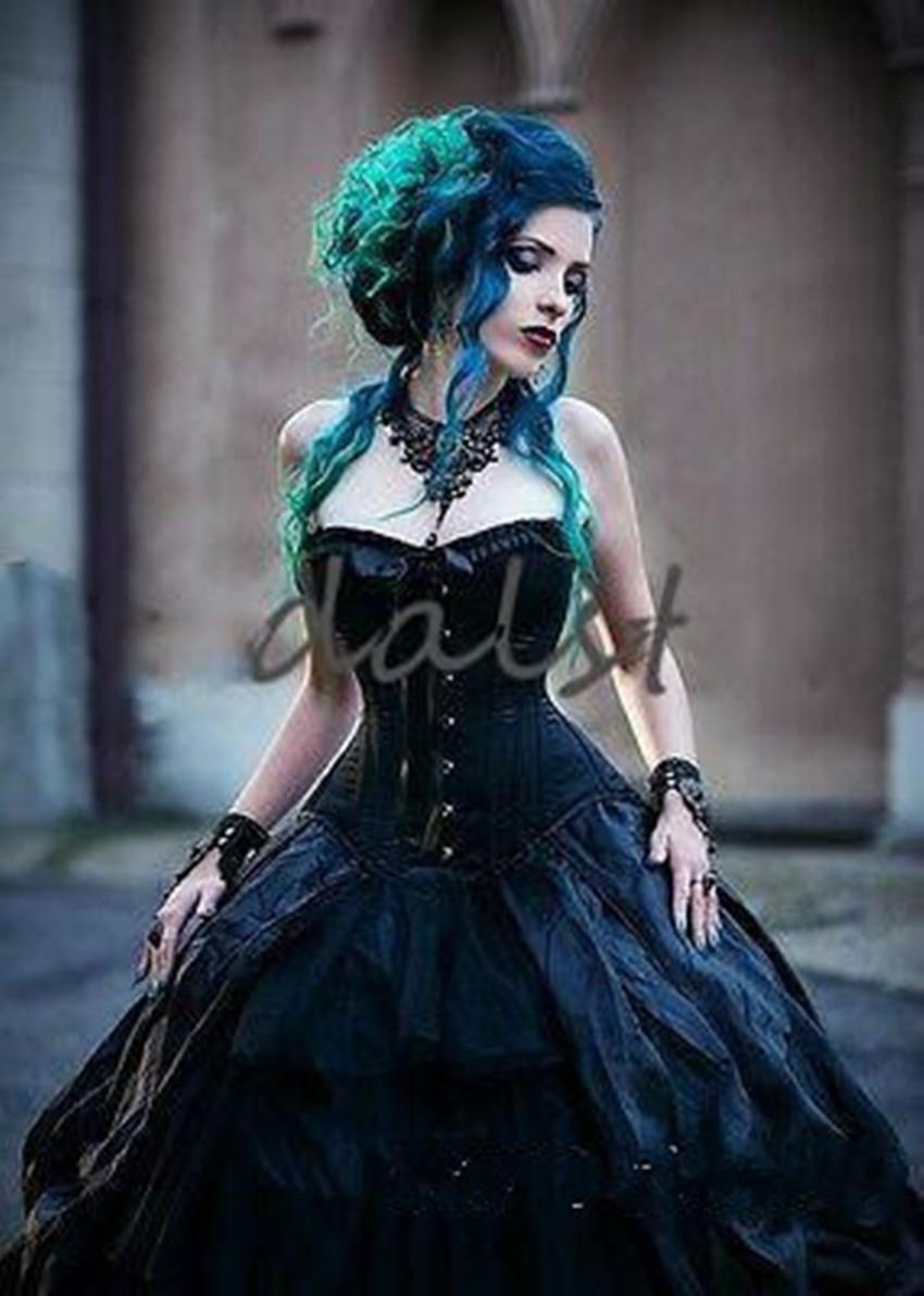 Black Gothic Wedding Vintage Dresses Bridal Ball Gown Lace Applique Off The Shoulder Ruffles Custom Made Plus Size Garden Chapel Vestido De Novia