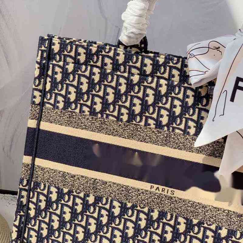 Bags 2021 Designer New Fashion Women's Retro Embroidery Shopping Travel Tote Leisure Versatile Portable One Shoulder
Bags 2021 Designer New Fashion Women's Retro Embroidery Shopping Travel Tote Leisure Versatile Portable One Shoulder