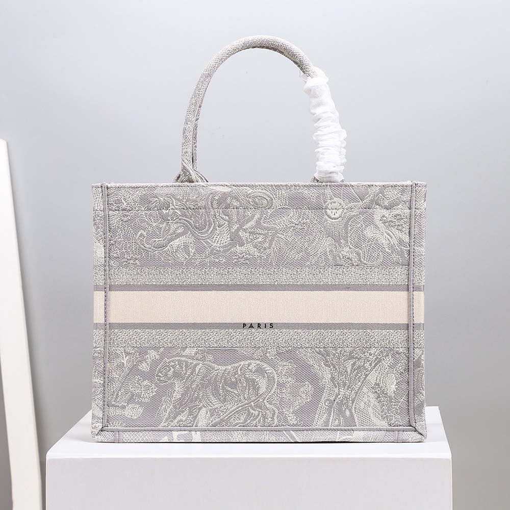 Fashion designer printed woman dinner bag wamen tote bags retro embroidery craft waman hand wrap two sizes
Fashion designer printed woman dinner bag wamen tote bags retro embroidery craft waman hand wrap two sizes