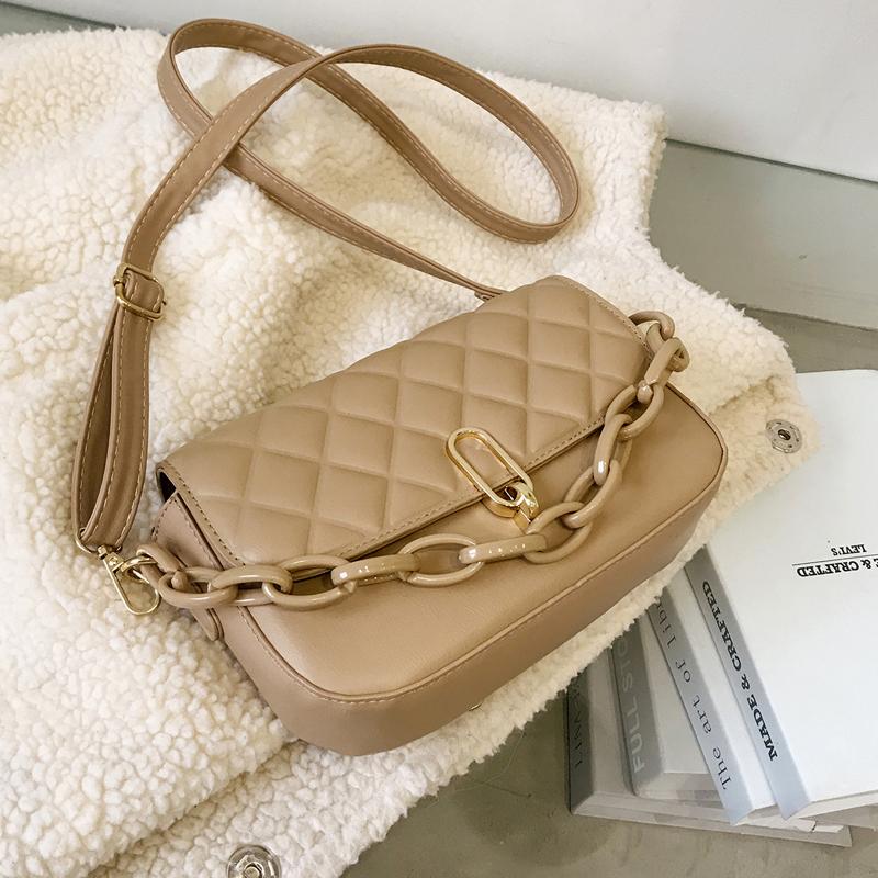 New Flap Handbags and Purses 2021 Women's Winter Fashion Shoulder Bags Chain PU Leather Crossbody Bag Bolsa, Black
New Flap Handbags and Purses 2021 Women's Winter Fashion Shoulder Bags Chain PU Leather Crossbody Bag Bolsa, Black