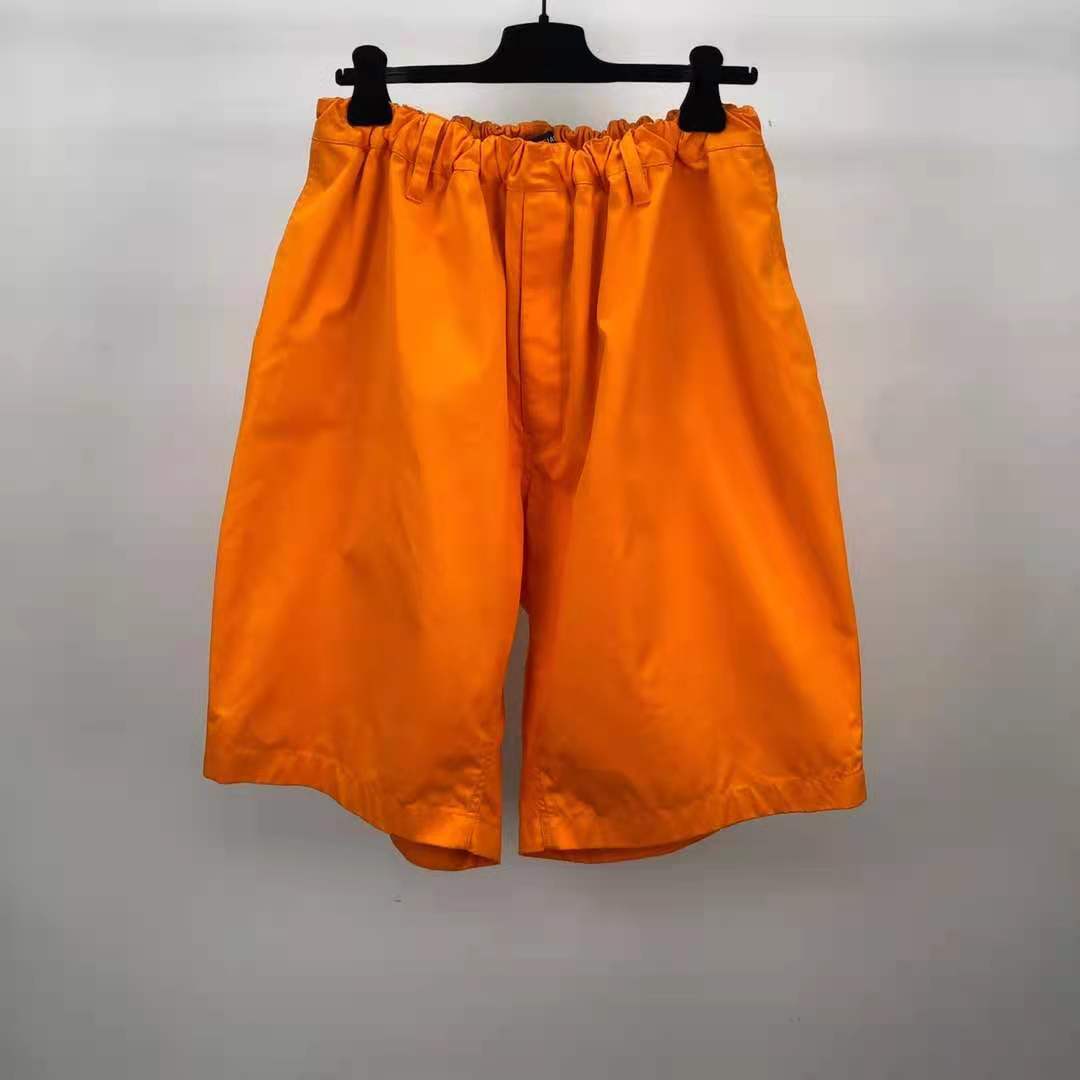 2021 Fashion Summer Europe USA Outdoor Shorts Women Men High Street Running Middle Pants Jogging Shorts zdlb0529, Black
2021 Fashion Summer Europe USA Outdoor Shorts Women Men High Street Running Middle Pants Jogging Shorts zdlb0529, Black