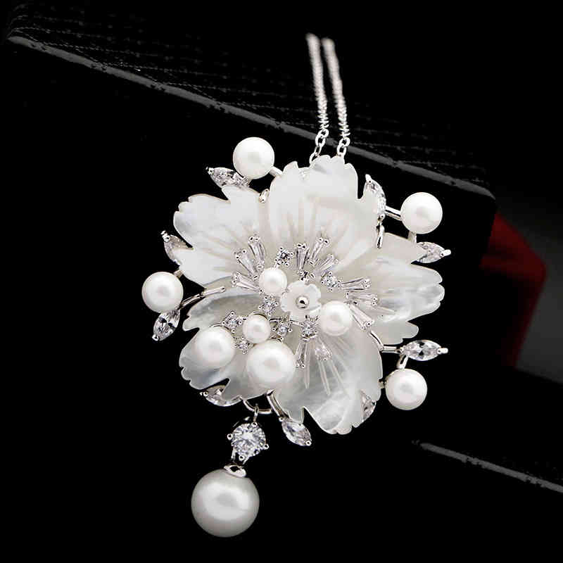 Simple Planting Flower Corsage Micro Inlaid Zircon Shell Pearl Women's Brooch Sweater Chain Dual-purpose Clothing Accessories