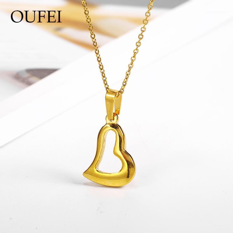 Stainless Steel Heart Necklace Woman Rose Gold Wilver Hollow Love Simple Fashion Couple Jewelry Chains
Stainless Steel Heart Necklace Woman Rose Gold Wilver Hollow Love Simple Fashion Couple Jewelry Chains