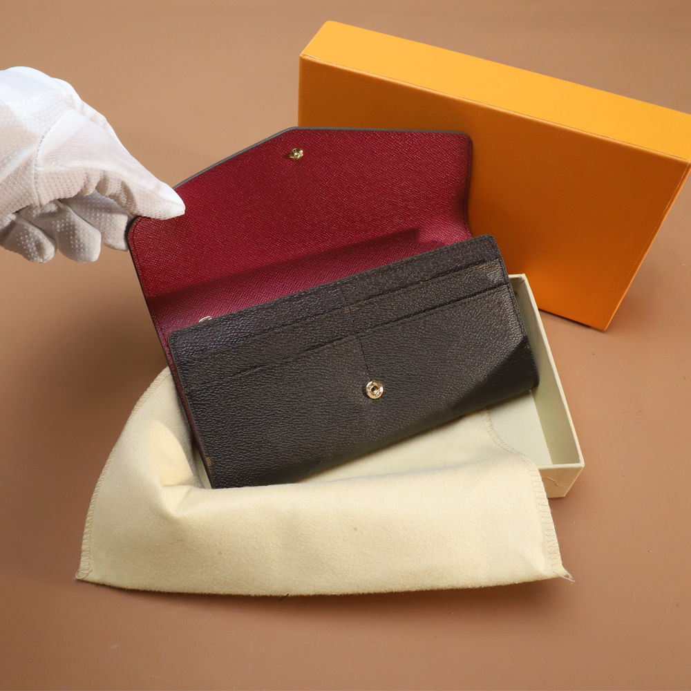 PORTEFEUILLE SARAH WALLET High Quality Women Classic Envelope-style Long WalletsPurse Credit Card With Gift Box For Men bags, Red;black
PORTEFEUILLE SARAH WALLET High Quality Women Classic Envelope-style Long WalletsPurse Credit Card With Gift Box For Men bags, Red;black