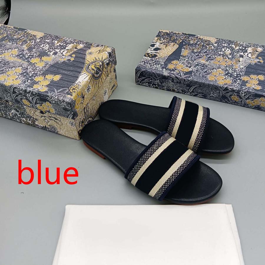 2022 Women Sandals Classic Slippers Real Leather Slides Platform Flats Shoes Sneakers Boots Without Box, #29
2022 Women Sandals Classic Slippers Real Leather Slides Platform Flats Shoes Sneakers Boots Without Box, #29
