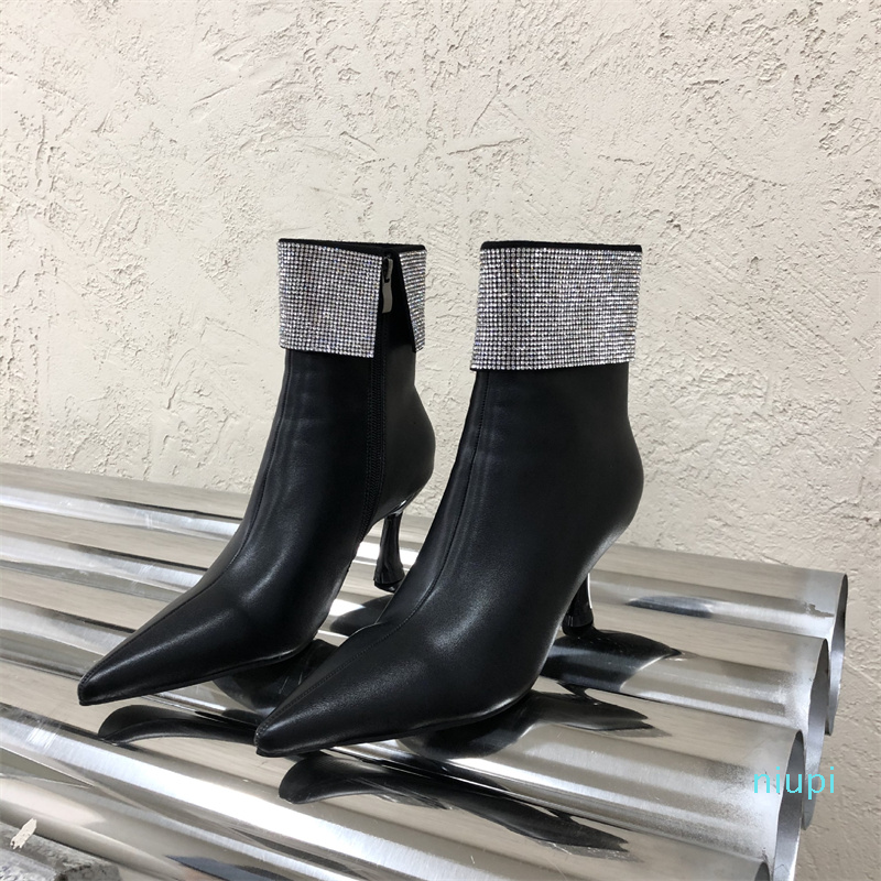 Fashion boots Rhinestone temperament leisure Women Ankle Bootss Sexy Pointed Toe Zip Ladies Party Shoes Stiletto Heels high quality, Black
Fashion boots Rhinestone temperament leisure Women Ankle Bootss Sexy Pointed Toe Zip Ladies Party Shoes Stiletto Heels high quality, Black