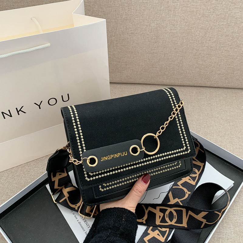 Messenger Bag For Women Luxury Lady Casual Simple Shoulder Satchel Handbag Leather Fashion Crossbody Bag Female Designer Purses, Black bag
Messenger Bag For Women Luxury Lady Casual Simple Shoulder Satchel Handbag Leather Fashion Crossbody Bag Female Designer Purses, Black bag