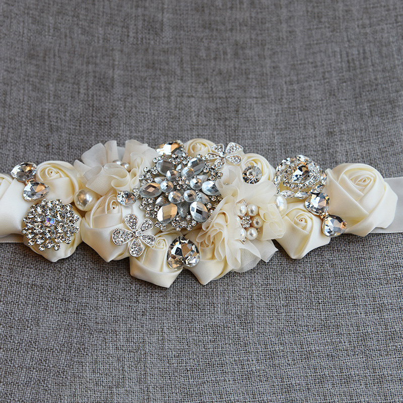 Fashion Flowers Floral Bridal Sashes With Crystal Rhinestone Grey Burgundy White Beige Wedding Belt
Fashion Flowers Floral Bridal Sashes With Crystal Rhinestone Grey Burgundy White Beige Wedding Belt