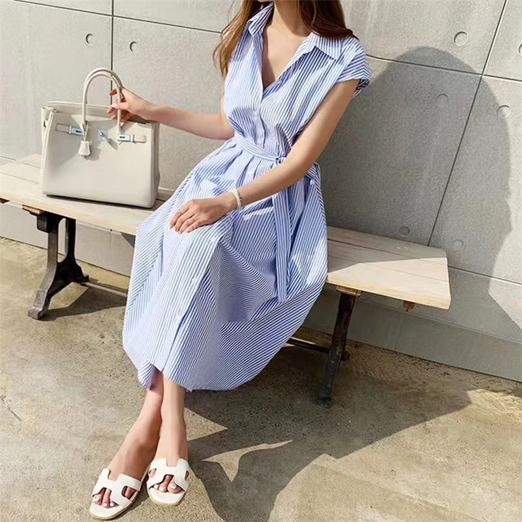 Colorfaith New Women Spring Summer Shirt Dress Multi Colors Casual Sleeveless Striped Oversize Lace Up Long Dress DR1970 210309