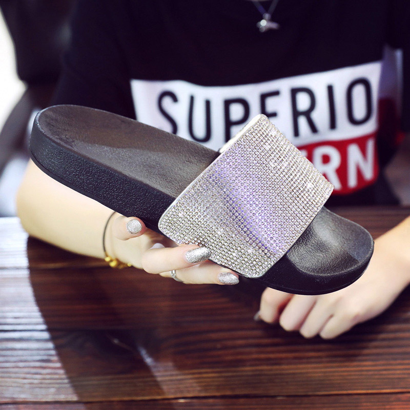 Women Slippers Flip Flops Summer Slide Shoes Crystal Diamond Bling Beach Slides Sandals Casual Shoes Slip On Y200423