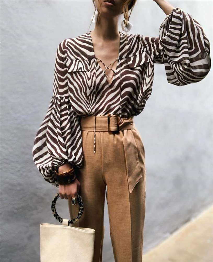 Zebra Stripe Printed Blouses Women Fashion Bell Long Sleeve Shirts Women Elegant V Neck Tops Balloon Sleeve Blouse1, White
Zebra Stripe Printed Blouses Women Fashion Bell Long Sleeve Shirts Women Elegant V Neck Tops Balloon Sleeve Blouse1, White