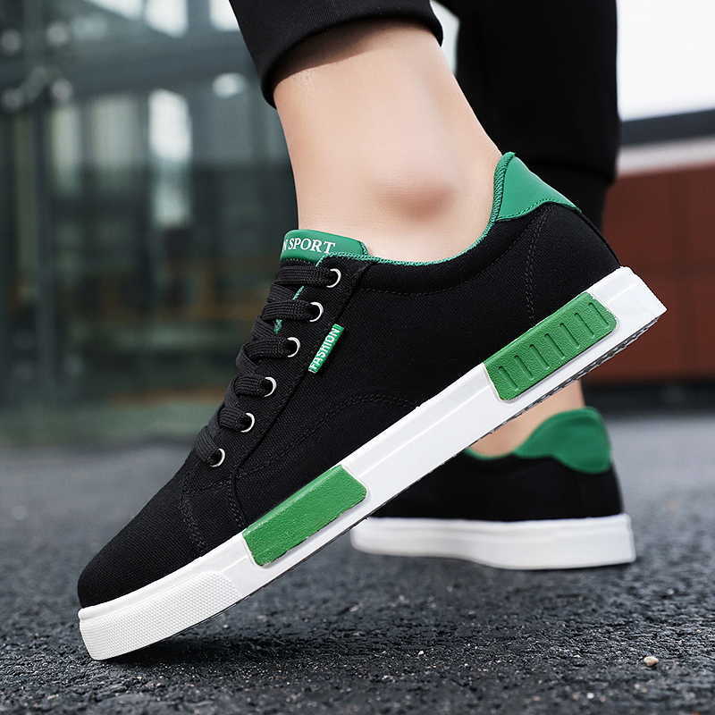 Men Canvas Sneakers Lovers Comfortable Shoes Vulcanize Flats Casual Man Chaussure Lace-up Male Walking Footwear Plus Size Y0907