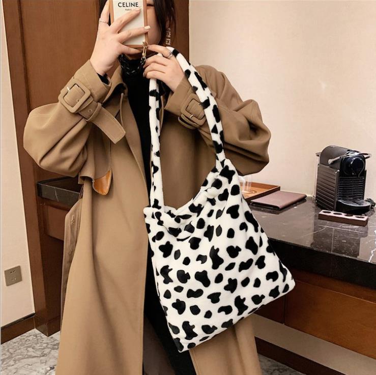Soft Plush Leopard Pattern Female Bucket Shoulder Bag Elegant Women Purses Handbags Casual Large Capacity Ladies Mini Tote Bags Cross Body, White
Soft Plush Leopard Pattern Female Bucket Shoulder Bag Elegant Women Purses Handbags Casual Large Capacity Ladies Mini Tote Bags Cross Body, White