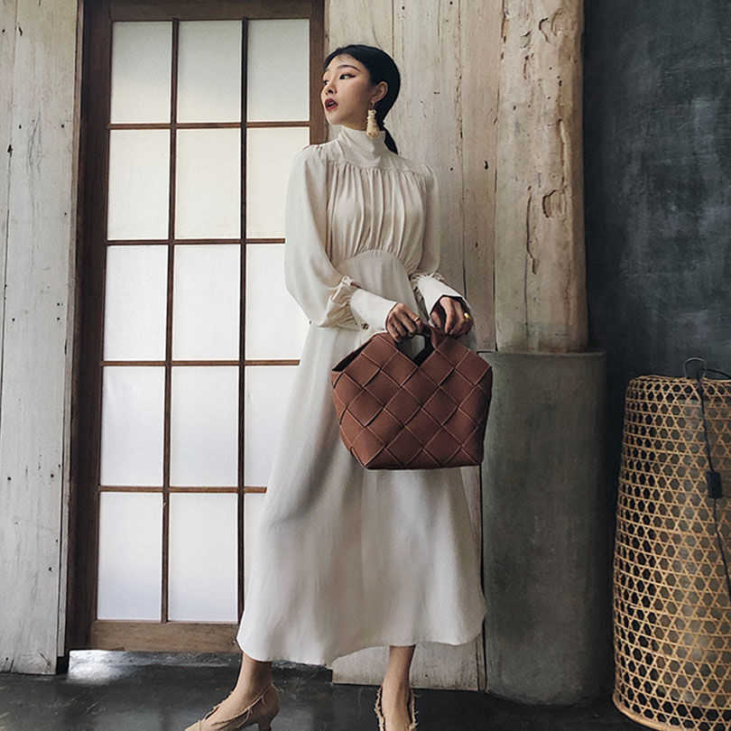 White Elegant Dres autumn Turtlneck Vintage Retro Dress Female Casual Korean Dress Fall Women Clothing 210630