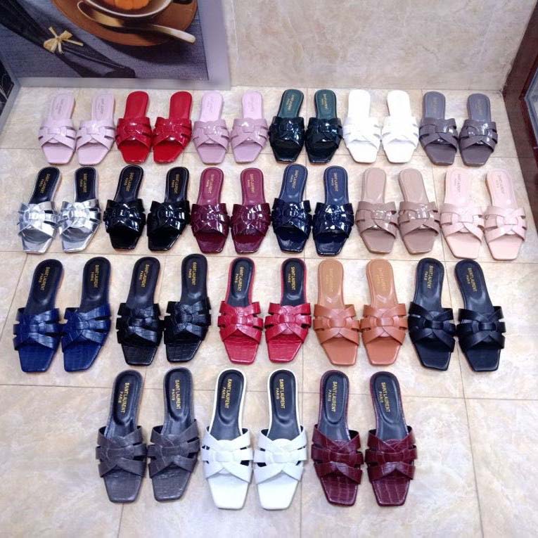 Luxury flat sandal design embroidery black slippers shallow beach leisure indoor lace lock box full set of accessories 35-41 shoe0081001
Luxury flat sandal design embroidery black slippers shallow beach leisure indoor lace lock box full set of accessories 35-41 shoe0081001