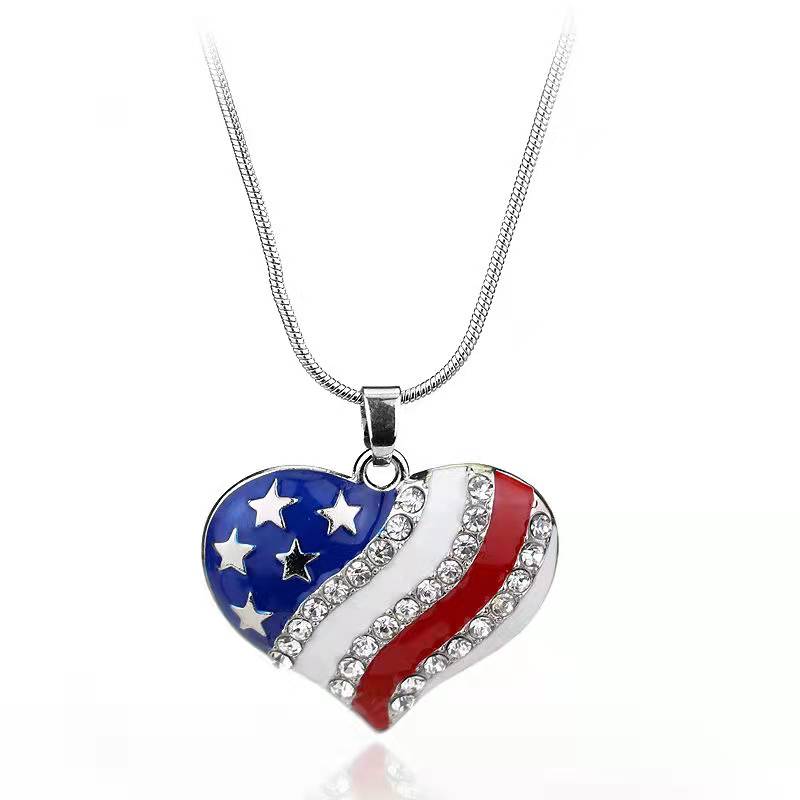 Fashion 4th of July Patriotic USA American Flag Heart Pendant Necklace 5-Pointed Star US Flag Necklaces with Austrian Crystal for Men Women Wholesale 