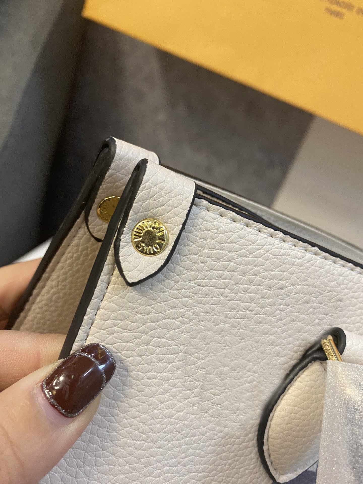 New shoulder bags Women handbag Crossbody bag brands designer handbags high quality flower printing bag size:25 20cm 1516d, Black
New shoulder bags Women handbag Crossbody bag brands designer handbags high quality flower printing bag size:25 20cm 1516d, Black