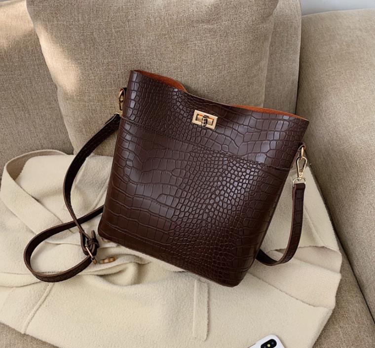 Women 2021 New Retro Shoulder Bag Korean Casual Indentation Stone Ggrain Messenger Bag Large Capacity Bucket Bag, Black
Women 2021 New Retro Shoulder Bag Korean Casual Indentation Stone Ggrain Messenger Bag Large Capacity Bucket Bag, Black