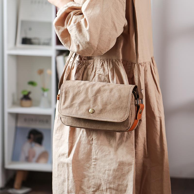 2021 New Canvas Bag Women's Single Shoulder Casual Retro Diagonal Bag Horizontal Small Square Handbags Shoulder, Khaki
2021 New Canvas Bag Women's Single Shoulder Casual Retro Diagonal Bag Horizontal Small Square Handbags Shoulder, Khaki