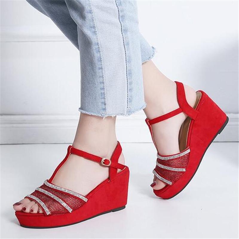 Summer Women Open Toe Wedge Sandals Fashion Platform Bohemia Style 9cm High Heel Sandals Black Red Ankle Strap Ladies Shoes
Summer Women Open Toe Wedge Sandals Fashion Platform Bohemia Style 9cm High Heel Sandals Black Red Ankle Strap Ladies Shoes