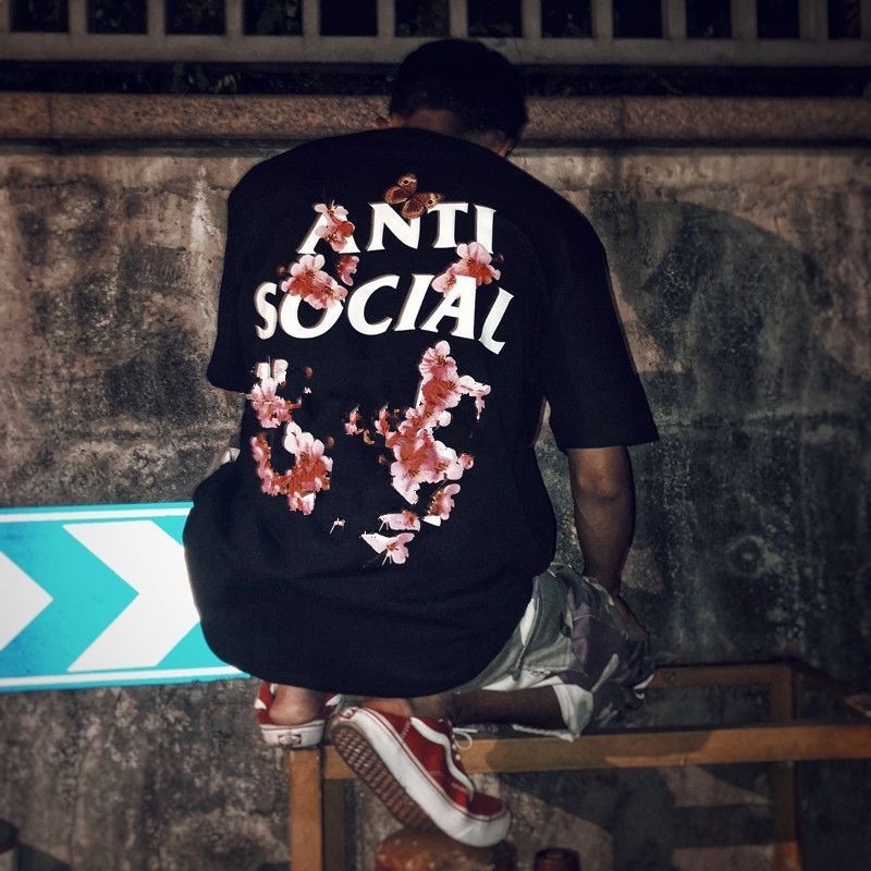 European and American fashion brand T-shirt lovers new autumn and summer 2021 round neck short sleeve Japanese half sleeve
European and American fashion brand T-shirt lovers new autumn and summer 2021 round neck short sleeve Japanese half sleeve