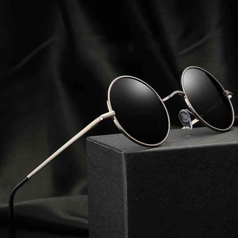 Gold Metal Polarized Sunglasses Men Women Brand Designer Fashion Retro Vintage Shield Eyewear Shades Oculos De Sol, White;black
Gold Metal Polarized Sunglasses Men Women Brand Designer Fashion Retro Vintage Shield Eyewear Shades Oculos De Sol, White;black